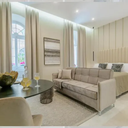 Lägenhet Domus Victoria I